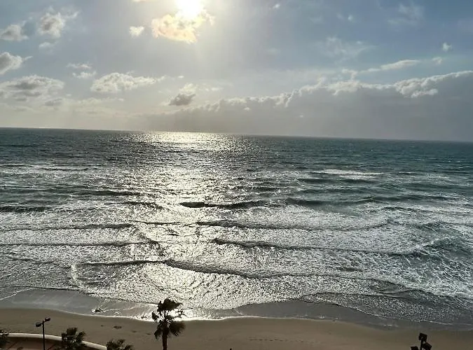 Paradise Buenavista Апартаменты Фуэнхирола