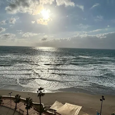 Paradise Buenavista דירה פואנגירולה